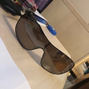 Extremely good almost new condition Oakley’s